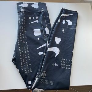 Nike Printed leggings